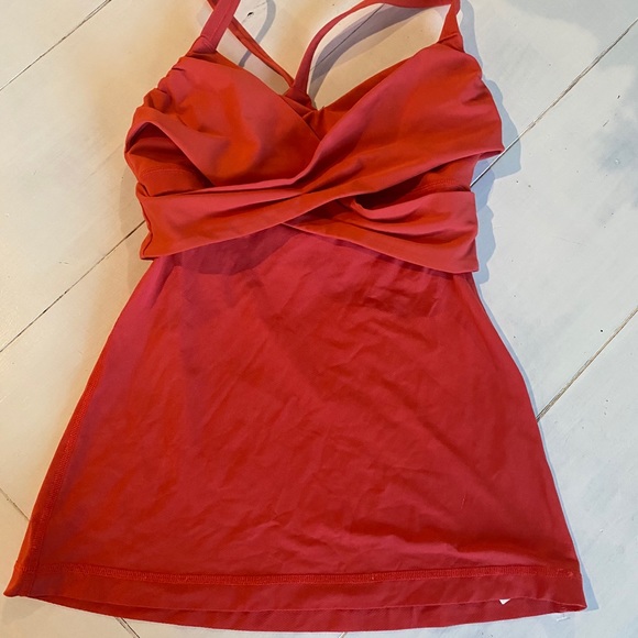 Lululemon 3 tank bundle - Picture 3 of 7